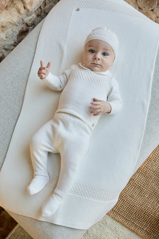 Knitted Blanket in Ivory