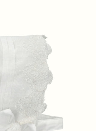 Lace Bonnet in Ivory