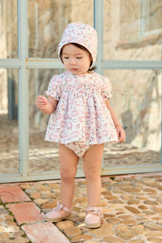 Peony Bonnet in Pink
